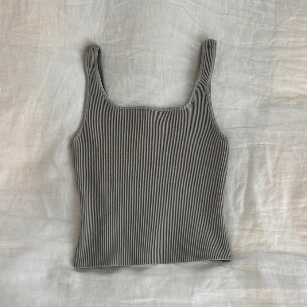 Babaton tank from aritzia (light gray)